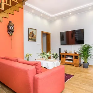 Maya's Flats & - Old Town Dluga 72 Maisonette Danzica