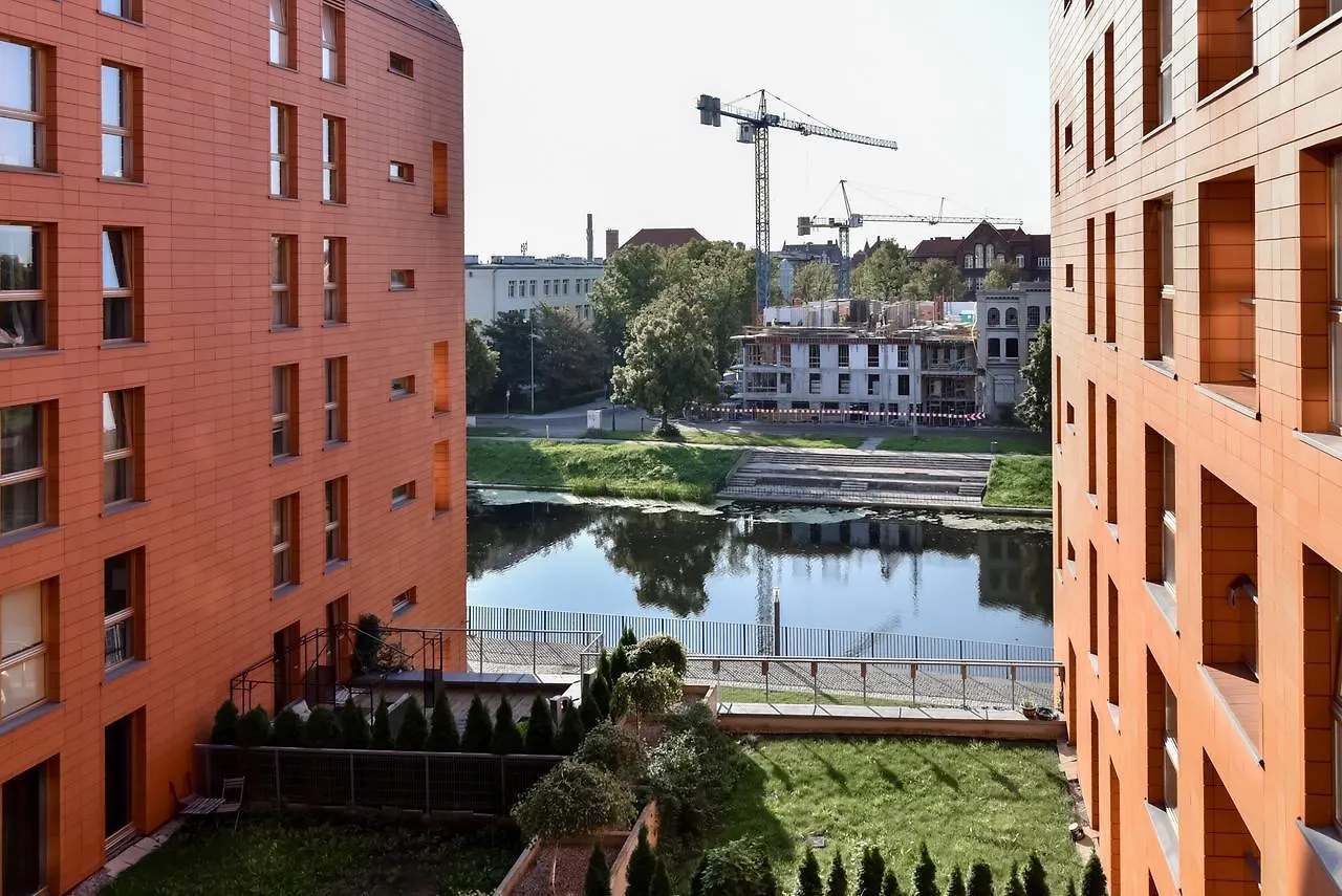 Staywin Aura Gdansk II 0*,